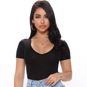 ✨NEW✨Fashion Nova Body Suit